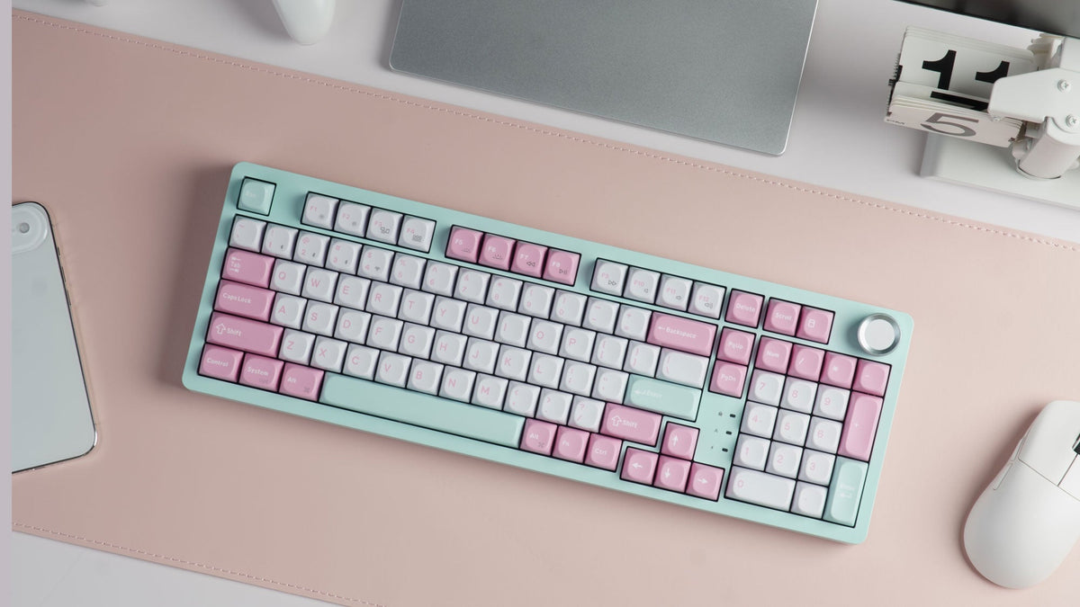 Keychron J3 SE QMK Wireless Custom Mechanical Keyboard 96% Layout Pink Blue Fully Assembled for Mac Windows Linux Keychron Sakura Milk Switch 2